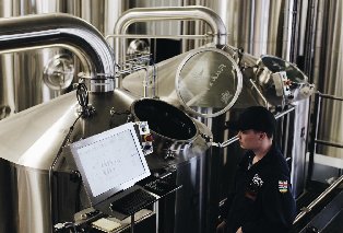 250HL Brewery Solutions International: Case Study in Scalable Craft Beer Production
